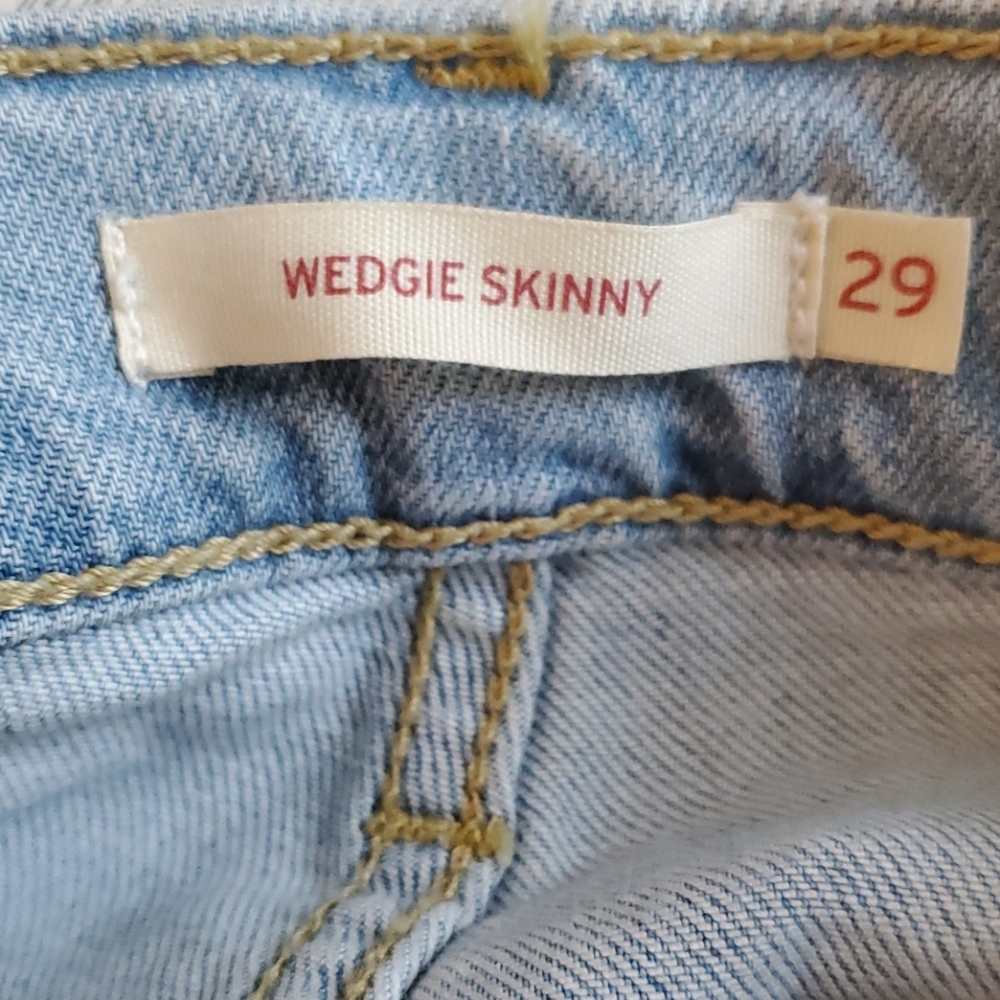 NWT by Levi's Wedgie Skinny High Rise Jeans - Picture 9 of 17